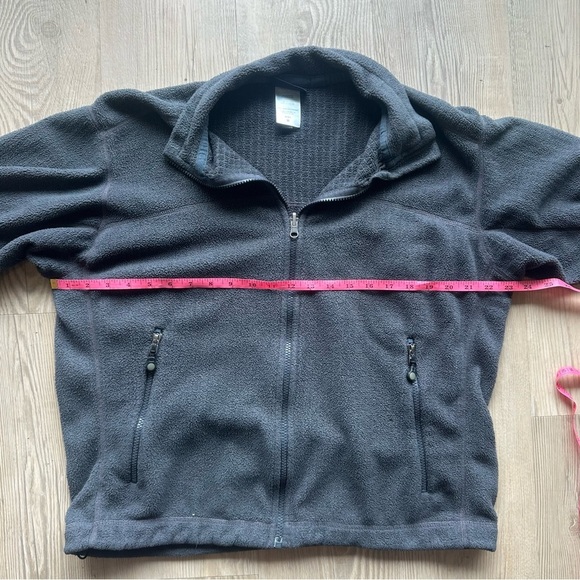Patagonia Men’s Radiant Jacket medium Gray Full Zip Fleece polartec Casual - Picture 5 of 11